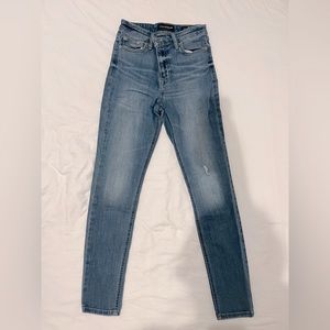 Women’s Lucky Brand Skinny Jeans Size 4